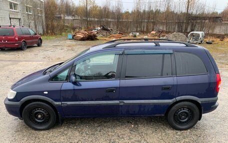 Opel Zafira A рестайлинг, 2000 год, 245 000 рублей, 2 фотография