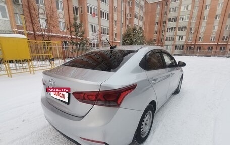 Hyundai Solaris II рестайлинг, 2017 год, 950 000 рублей, 11 фотография