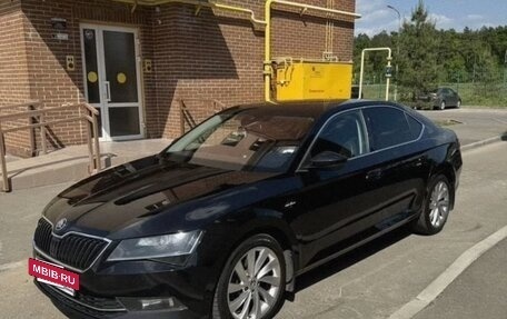 Skoda Superb III рестайлинг, 2015 год, 1 620 000 рублей, 15 фотография