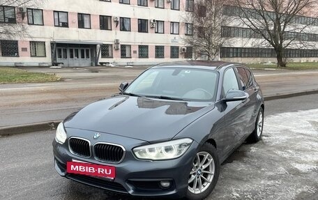 BMW 1 серия, 2017 год, 1 960 000 рублей, 2 фотография