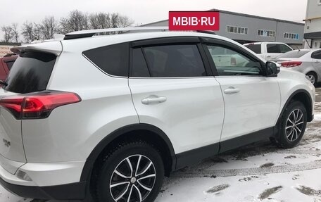 Toyota RAV4, 2019 год, 3 500 000 рублей, 2 фотография