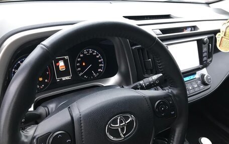 Toyota RAV4, 2019 год, 3 500 000 рублей, 5 фотография