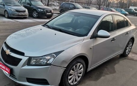 Chevrolet Cruze II, 2010 год, 485 000 рублей, 3 фотография