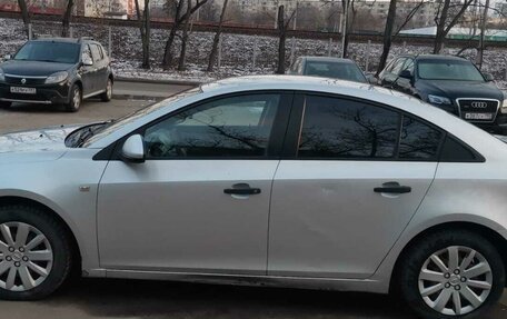 Chevrolet Cruze II, 2010 год, 485 000 рублей, 11 фотография