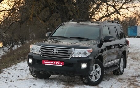 Toyota Land Cruiser 200, 2015 год, 5 900 000 рублей, 2 фотография