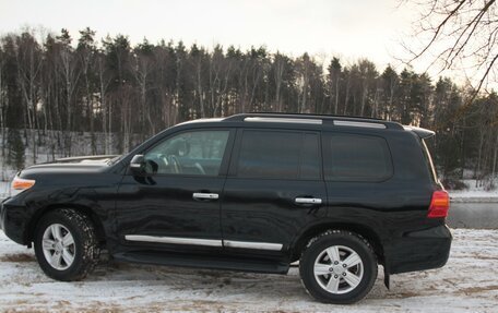 Toyota Land Cruiser 200, 2015 год, 5 900 000 рублей, 3 фотография