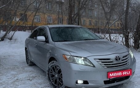 Toyota Camry, 2007 год, 1 200 000 рублей, 2 фотография