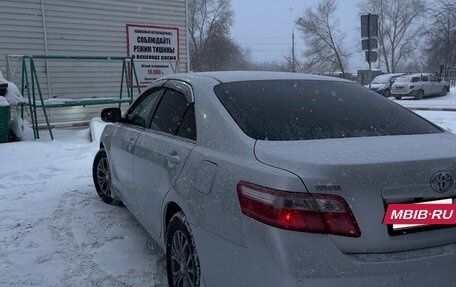 Toyota Camry, 2007 год, 1 200 000 рублей, 7 фотография