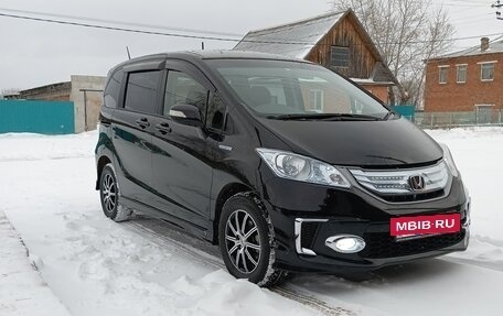 Honda Freed I, 2012 год, 1 400 000 рублей, 2 фотография