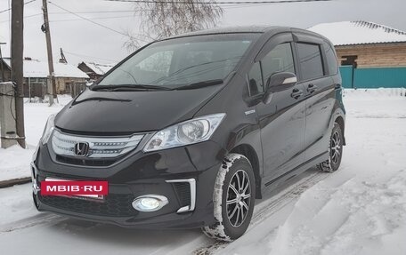 Honda Freed I, 2012 год, 1 400 000 рублей, 3 фотография