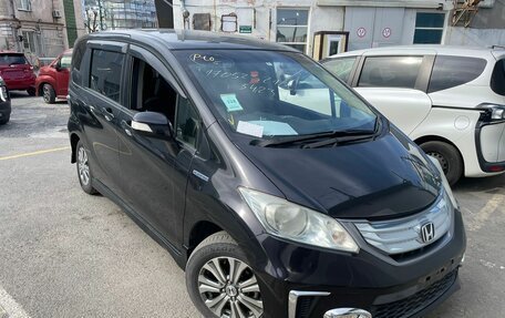 Honda Freed I, 2012 год, 1 400 000 рублей, 19 фотография