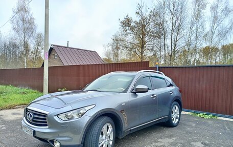 Infiniti FX II, 2012 год, 1 900 000 рублей, 9 фотография