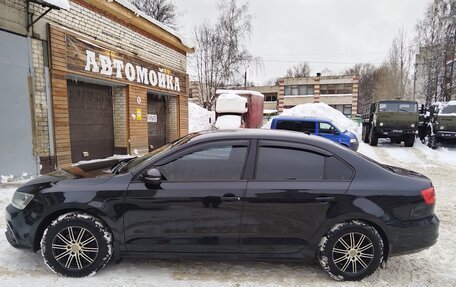 Volkswagen Jetta VI, 2015 год, 950 000 рублей, 14 фотография