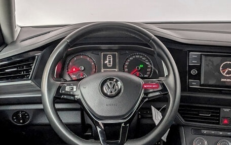 Volkswagen Jetta VII, 2020 год, 1 990 000 рублей, 21 фотография