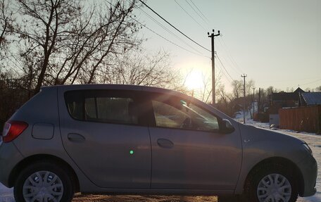 Renault Sandero II рестайлинг, 2017 год, 880 000 рублей, 6 фотография