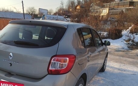 Renault Sandero II рестайлинг, 2017 год, 880 000 рублей, 17 фотография