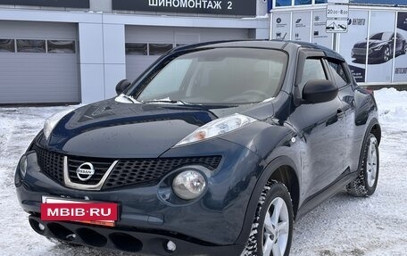 Nissan Juke II, 2011 год, 899 000 рублей, 3 фотография