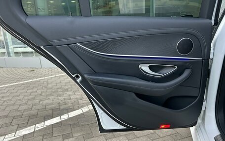 Mercedes-Benz E-Класс, 2020 год, 4 389 000 рублей, 9 фотография