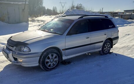 Toyota Caldina, 1998 год, 520 000 рублей, 2 фотография