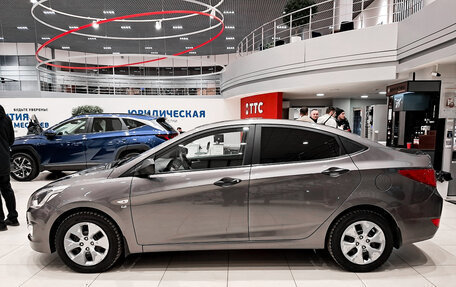 Hyundai Solaris II рестайлинг, 2014 год, 890 000 рублей, 12 фотография