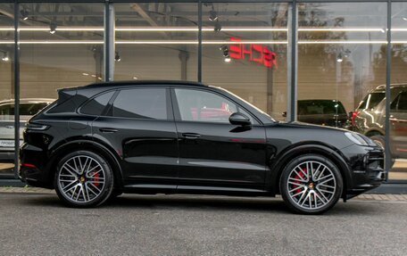 Porsche Cayenne III, 2024 год, 29 240 000 рублей, 5 фотография