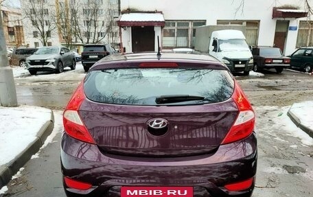 Hyundai Solaris II рестайлинг, 2012 год, 645 000 рублей, 5 фотография