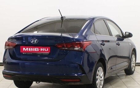 Hyundai Solaris II рестайлинг, 2021 год, 1 529 900 рублей, 5 фотография