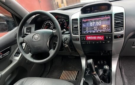 Toyota Land Cruiser Prado 120 рестайлинг, 2007 год, 1 990 000 рублей, 10 фотография