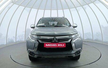 Mitsubishi Pajero Sport III рестайлинг, 2016 год, 3 050 000 рублей, 2 фотография