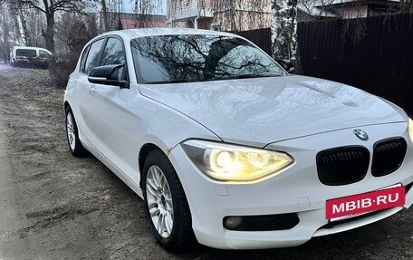 BMW 1 серия, 2012 год, 1 250 000 рублей, 3 фотография