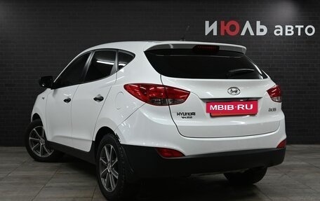 Hyundai ix35 I рестайлинг, 2011 год, 1 440 000 рублей, 4 фотография