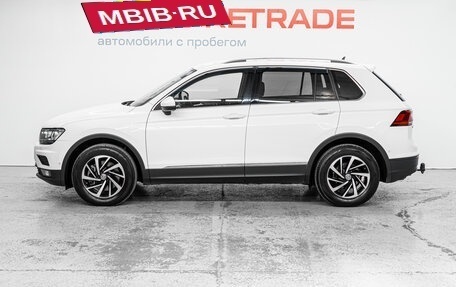 Volkswagen Tiguan II, 2018 год, 2 899 000 рублей, 8 фотография