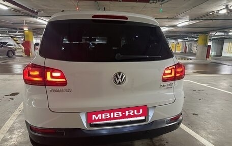 Volkswagen Tiguan I, 2015 год, 2 100 000 рублей, 3 фотография