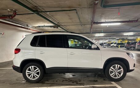 Volkswagen Tiguan I, 2015 год, 2 100 000 рублей, 8 фотография