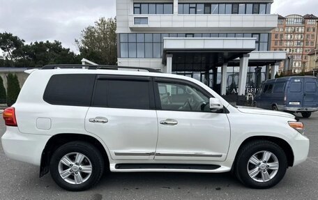 Toyota Land Cruiser 200, 2013 год, 4 000 000 рублей, 6 фотография