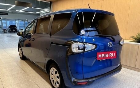 Toyota Sienta II, 2018 год, 1 479 000 рублей, 6 фотография