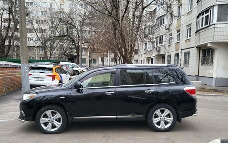 Toyota Highlander III, 2013 год, 1 480 000 рублей, 12 фотография