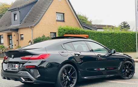 BMW 8 серия, 2021 год, 6 800 000 рублей, 6 фотография