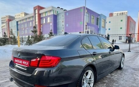 BMW 5 серия, 2011 год, 1 490 000 рублей, 7 фотография