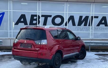 Mitsubishi Outlander III рестайлинг 3, 2007 год, 863 000 рублей, 2 фотография