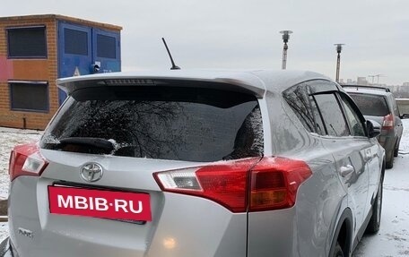 Toyota RAV4, 2013 год, 1 800 000 рублей, 3 фотография