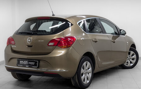 Opel Astra J, 2014 год, 1 160 000 рублей, 5 фотография