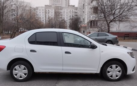 Renault Logan II, 2017 год, 850 000 рублей, 6 фотография