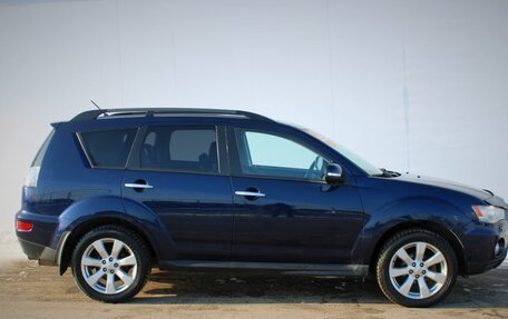 Mitsubishi Outlander III рестайлинг 3, 2012 год, 1 410 000 рублей, 8 фотография