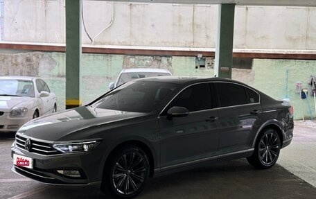 Volkswagen Passat B8 рестайлинг, 2022 год, 3 990 000 рублей, 4 фотография