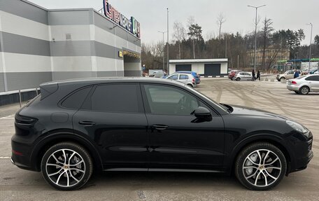 Porsche Cayenne III, 2018 год, 10 500 000 рублей, 4 фотография