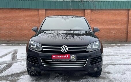 Volkswagen Touareg III, 2011 год, 2 449 000 рублей, 2 фотография