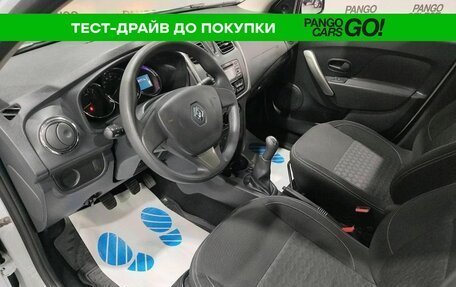 Renault Logan II, 2016 год, 845 000 рублей, 12 фотография