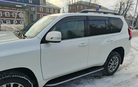 Toyota Land Cruiser Prado 150 рестайлинг 2, 2018 год, 5 100 000 рублей, 1 фотография