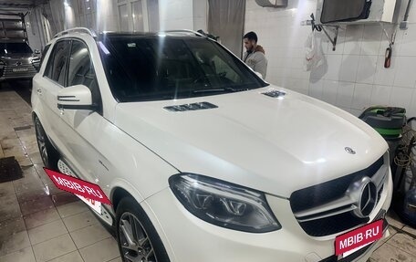 Mercedes-Benz GLE AMG, 2017 год, 4 500 000 рублей, 6 фотография